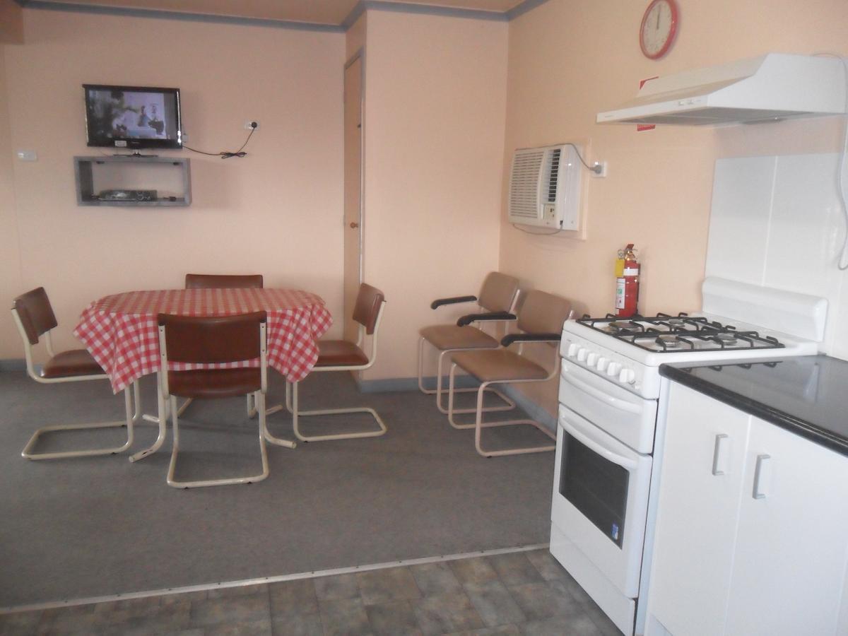 Motel Dimboola Екстер'єр фото